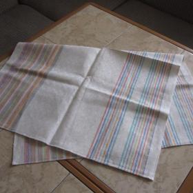 Льняное полотенце советских времен. Размеры:  50х72  см