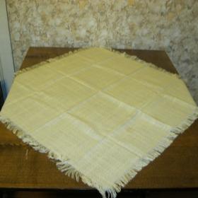 Новый платок советских времен из натуральной ткани, мягкий. Размеры: 83х83 см