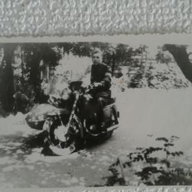 фото военный на мотоцикле. СССР