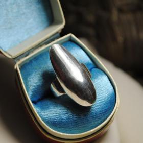 стильное кольцо серебро 925 проба состояние!  