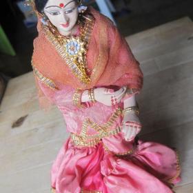 Кукла-индианка, коллекционная, на подставке