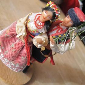 Пара кукол в национальных костюмах, Польша