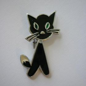 Брошь-знак "Черный кот"
