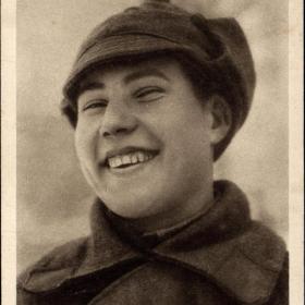 Открытка Красная армия  Молодой красноармеец 1931 год
