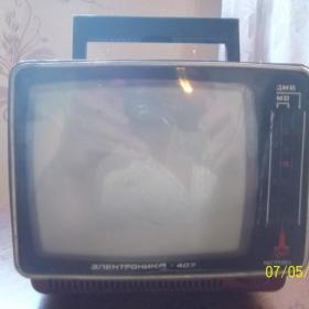 маленький телевизор СССР, ЭЛЕКТРОНИКА 407