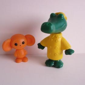 Крокодил Гена и Чебурашка игрушки СССР