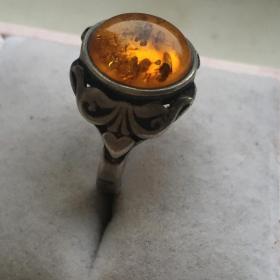 Кольцо серебро 875  с янтарем, размер 17.