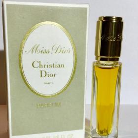 Miss Dior от Christian Dior .Духи.Выпуск 1981 года!!!7,5мл.Классика на все времена!