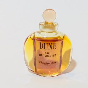 Винтаж: Dune Christian Dior. Едт. 5 мл. Лилия, жасмин, иланг-иланг , роза, сандал, ваниль, дубовый мох!