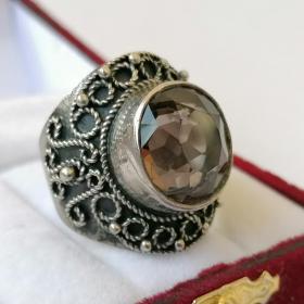 Перстень Кольцо натуральный камень раухтопаз, скань, зернь, серебрение СССР, винтаж  