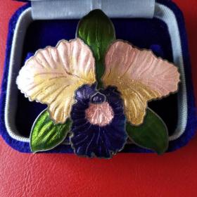 Винтажная брошь Орхидея. 70е годы. Эмаль. В отличном состоянии 