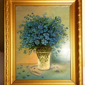 Картина маслом в раме Незабудки в хрустальной вазе с жемчугом ,2003г