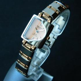Винтажные женские часы OMAX JYL687 Новые! NOS