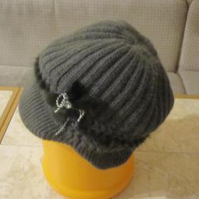 Женская шерстяная шапка-кепи. Размер - 57-58.