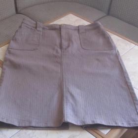 Винтажная юбка из плотной ткани в рубчик.  Размер 44-46