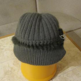 Женская шерстяная шапка-кепи. Размер - 57-58.