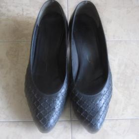  Женские винтажные туфли из натуральной кожи. Размер 38 - 38,5