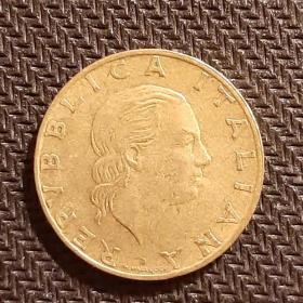 Монета 200 лир 1990год Италия