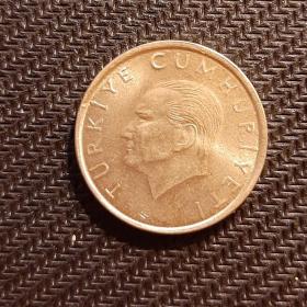 Монета 10 000 лир(10 бин) 1998 год Турция