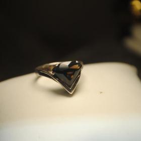 кольцо с камнем серебро 925 кокошник  