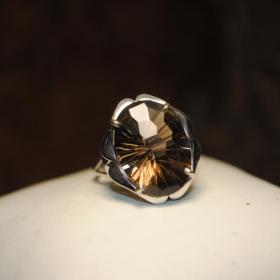 шикарное кольцо серебро 925 раухтопаз  
