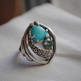 красивое кольцо перстень серебро 925 опал?  