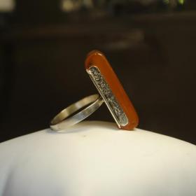 кольцо серебро янтарь