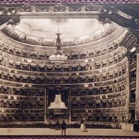 Антикварная открытка "Милан. Театр Ла-Скала. Зал". Италия