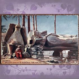 Антикварная открытка "Мемфис. Упавшая статуя Рамзеса Великого"