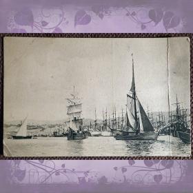 Антикварная открытка "В порту"