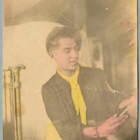 Фото СССР Портрет молодого мужчины 1940-е годы