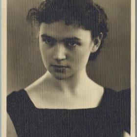 Фото СССР Портрет девушки 1950-е годы