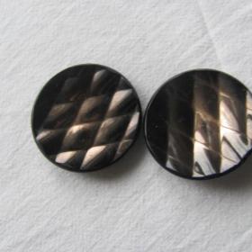 Пуговицы винтаж чешское стекло черные с коричневатым напылением диаметр 3 см