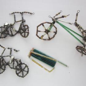 Монтажные елочные игрушки СССР велосипед и санки из стекляруса