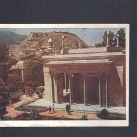 Старая открытка. Павильон над домом, где родился Сталин