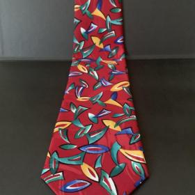 Галстук  Juliano с интереснымм, ярким принтом + в подарок зажим для галстука