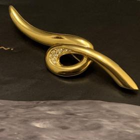 Крупная Винтажная брошь Beatrix jewelry золото, кристаллы 8 см