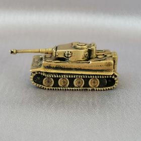 Модель  немецкого танка  Т-6 (Тигр), латунь(бронза?), литье
