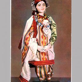 Открытка СССР. Женщина из Бенгалии. Фото А. Клейменовой, 1968 год, чистая