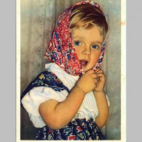 Открытка СССР. Перед зеркалом. Фото Е. Микулиной, 1958 г, чистая (детство)