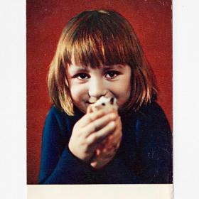 Открытка СССР. Приятели. Мишин, 1970, чистая, дети, детство, девочка, хомяк, любовь, нежность