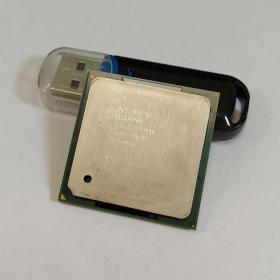 Процессор SL6VY Intel Celeron CPU 2 GHz Socket 478/128 KB L2 cache Bus speed 400 MHz б/у в коллекцию