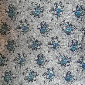 Ткань плательная набивная  с синими цветочками 10 м х 90 см СССР