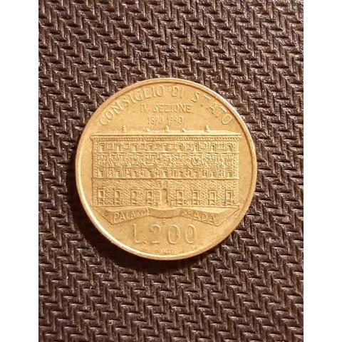 Монета 200 лир 1990год Италия