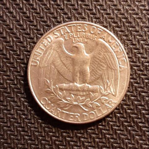 Монета 25 центов 1/4 четверть доллара США 1990 год