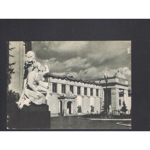 Открытка ВСХВ-ВДНХ.  Павильон Литовской ССР. 1954г